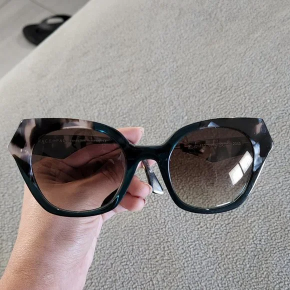 FaceáFace Paris Sunglasses Face A Face® SHADOW 2 Square Sunglasses - EuroOptica main image 2